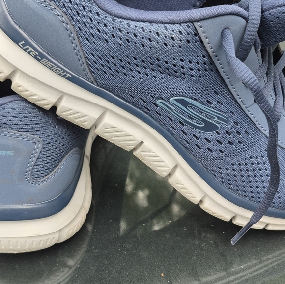 Skechers Blue Athletic Shoes with Cushioned Support - Picture 7 of 9